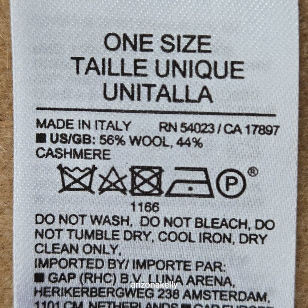 NWOT Banana Republic Italian Wool Cashmere Scarf in Camel - Picture 3 of 15
